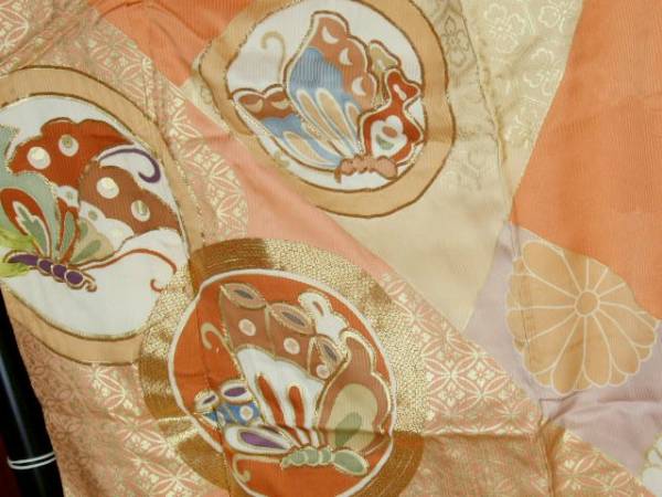 魅惑の振袖、処分超特価（２９９）