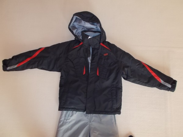 美品】子供用145-165cm FABLICE（ファブリス） スキーウェア