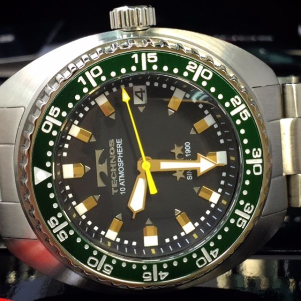 新品TECHNOS テクノス 正規品 腕時計 100Ｍ防水 ダイバーモデル