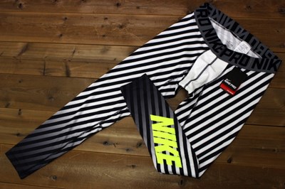 ★NIKE PRO 暖かい STAY WARM タイツ 白黒[704840-100-M]us 四
