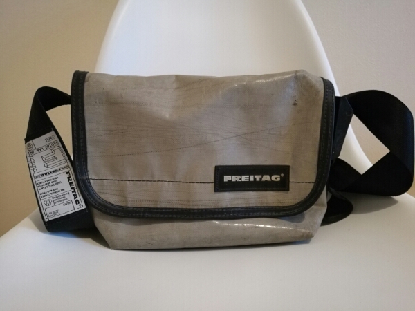 旧型 FREITAG フライターグ ハワイ HAWAII ショルダー バッグ FREITAG