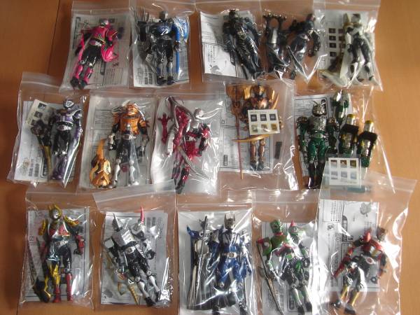 装着変身 仮面ライダー龍騎15種 箱なし 仮面ライダー 仮面ライダー龍