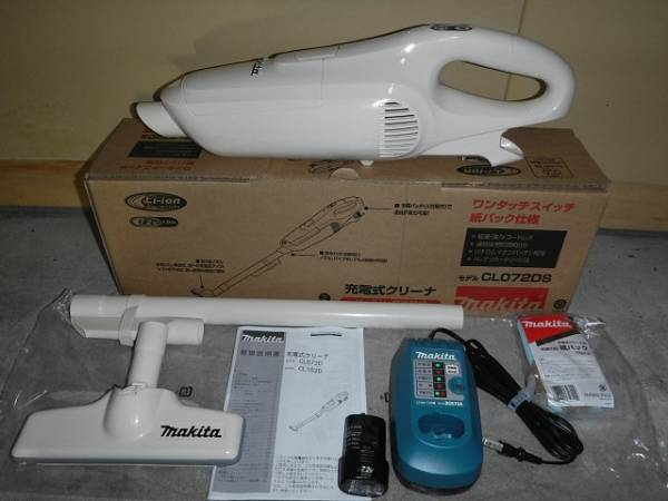 マキタ 7.2V 充電式クリーナ 掃除機　CL072DS （中古）