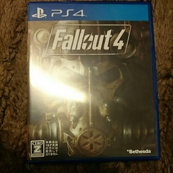 ネコポス送料無料★美品★PS4★fallout4★フォールアウト4