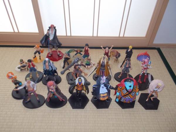 ONE PIECEワンピースフィギュア大量まとめ売り15体以上1円から ONE PIECEワンピースフィギュア大量まとめ売り15体以上1円から