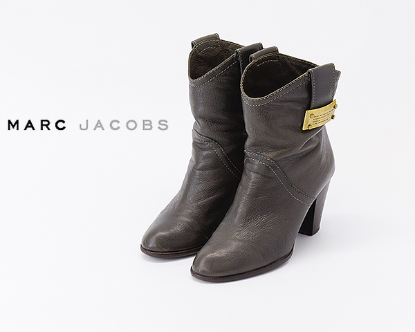A3071□MARC BY MARC JACOBS/ロゴ刻印プレートショートブーツ/37 