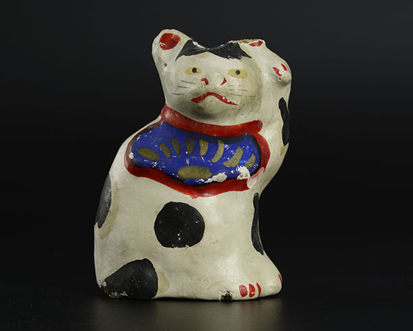 加】 古作 土人形 招き猫 猫 393h 古い土人形の招き猫:招猫郷土玩具