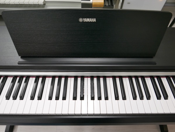 2012年製◇YAMAHA YDP-142◇ヤマハ 電子ピアノ 専用イス付！ YAMAHA ヤマハ