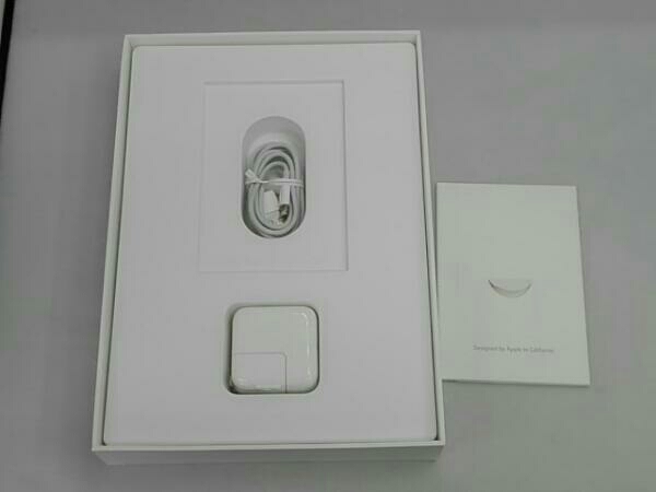 MGH72J/A iPad Air 2 Wi-Fi+Cellular 16GB au ,付属は写真に写っている