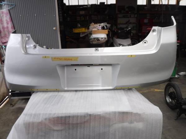 ワゴンＲフレアーＭＨ34Ｓ　ＭＪ34Ｓ　リアバンパー美品　大阪発