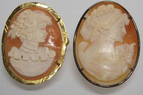 ◆女性横顔彫 シェルカメオ ブローチ 2点◆ユM6834
