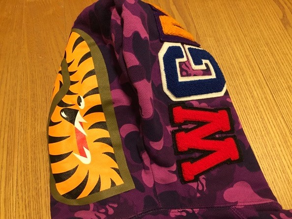 BAPE ファイヤーカモ シャークパーカー 紫(S) FIRE CAMO SHARK FULL 