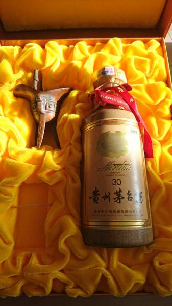 30年】古酒 貴州芽台種酒 マオタイ 2002 陶器瓶 紹興酒、老酒 飲料