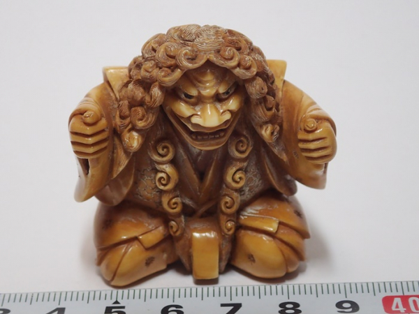 本象牙 寿康斎在銘 細密彫歌舞伎根付 幅：4.7cm 【限定SALE，新品