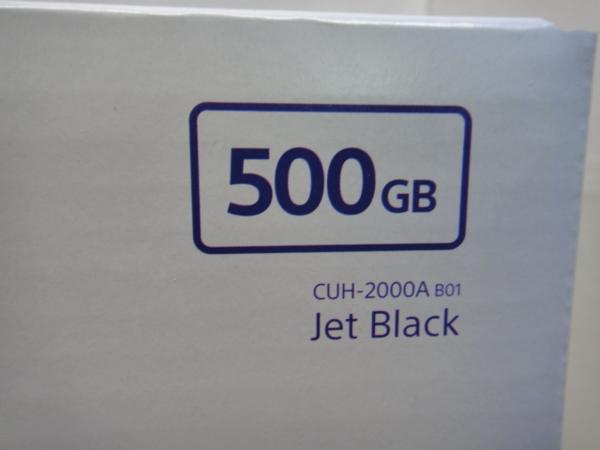 2〔未使用・税込み〕SONY PlayStation4 500GB CUH-2000A　ジェット・ブラック