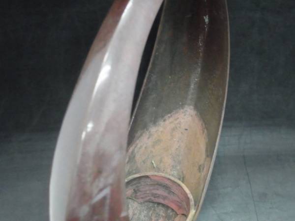 吊り花器】三日月型吊り花器 素材不明 鎖付 花入れ 美品