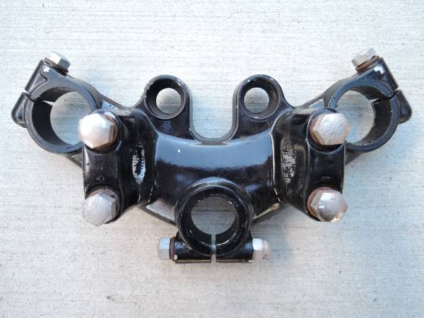 KZ　Z750F　Z750D　トップブリッジ　中古　即決　　検索 Z1 Z2