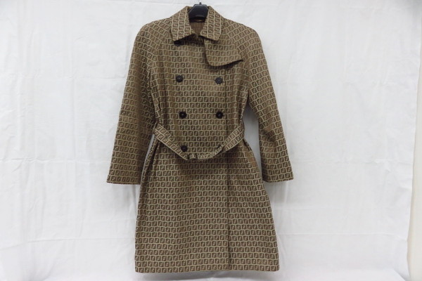 極美品✨入手困難✨FENDI フェンディ ズッカ柄 総柄 トレンチコート L相当 極美品✨入手困難✨FENDI フェンディ ズッカ柄 総柄 トレンチコート L