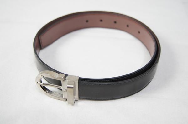 //□本物★美品[サルヴァトーレフェラガモ Salvatore Ferragamo]レザーベルト/黒/本革