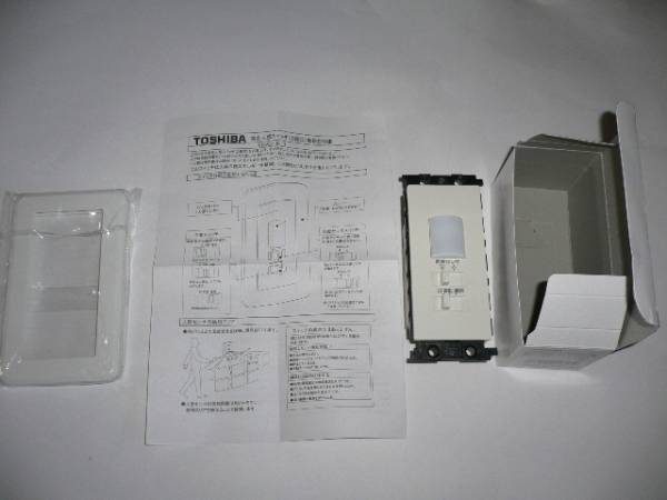 人感スイッチ☆TOSHIBA☆NWD1811(WW)TK☆新品☆東芝ライテック 