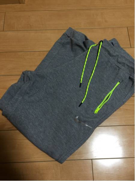 美品☆ナイキNIKEスウェットジョガーパンツXL