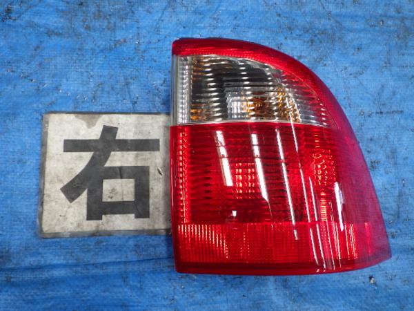 サーブ9-5[EB308中期]ブレーキランプ右テールライト