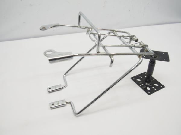 交換用に.CT110ハンダーカブ純正フロントキャリア/JD01