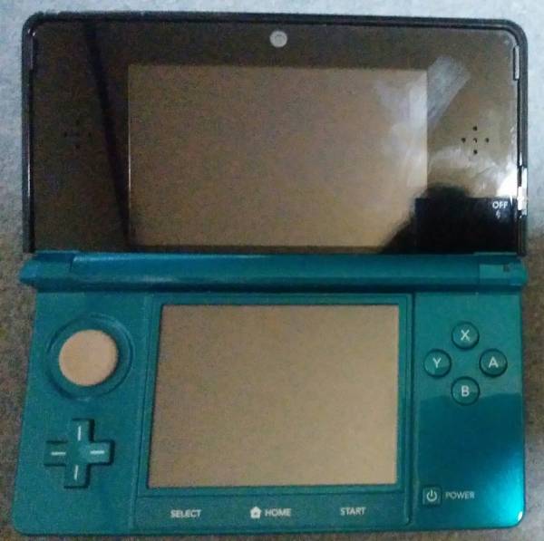 【ジャンク品】3DS＆PSP　本体のみ ニンテンドー3DS本体 ジャンク ジャンク品Nintendo 3DS LL シルバー