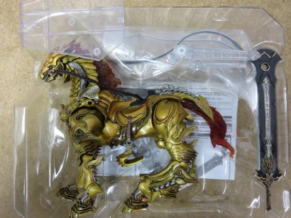 魔戒可動 牙狼 GARO 黄金騎士ガロ＆魔導馬ゴウテン(硬質マント
