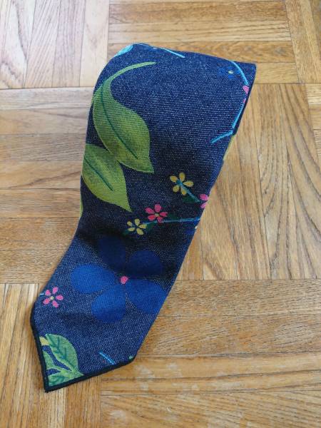 極美品 Engineered Garments ボタニカル柄 デニム ネクタイ