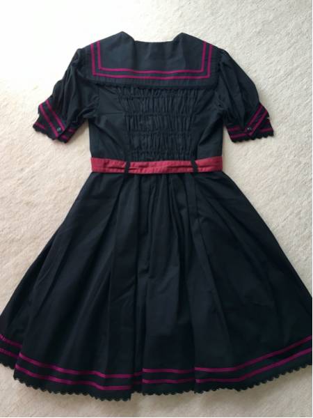 大阪売れ筋 metamorphose メタモルフォーゼ セーラーワンピース