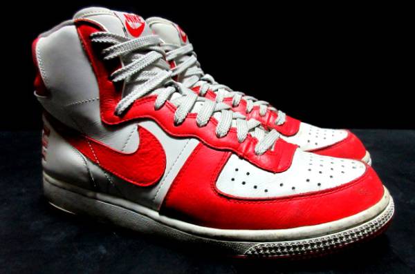 ナイキNIKEターミネーター26.5cmスニーカーUSA8.5バッシュ白 ナイキNIKEターミネーター26.5cmスニーカーUSA8.5バッシュ白
