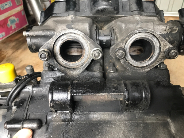 RZ250R エンジン 腰上RZ350R ジャンク オーバーホール前提(エンジン