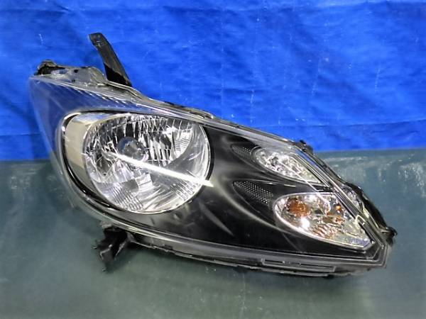 即日発送ホンダフリードスパイクGB3⁄GB4 純正HID ヘッドライト左右