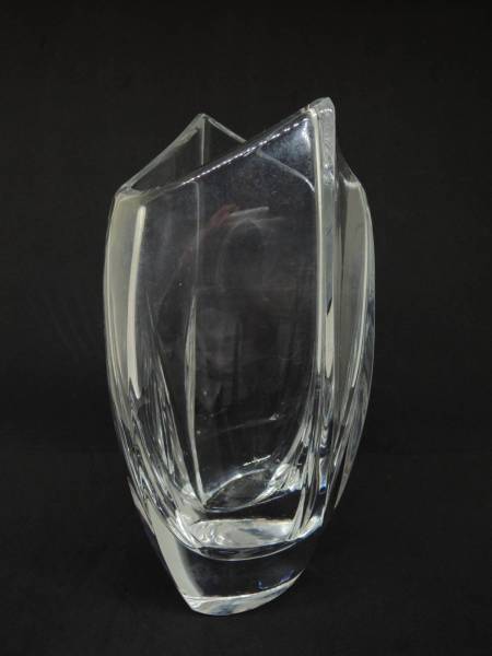 新品未使用Baccarat バカラ 花瓶 RRIGOT ジベルニー 1円 Baccarat