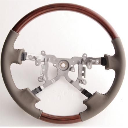 30セルシオ/17マジェスタ濃茶Xアイボリーステアリング