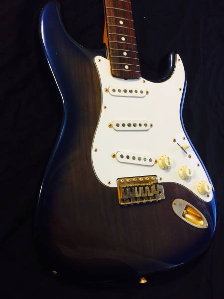 fender japan シリアルoの通販