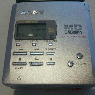 送料込み 1点かぎり ソニーSONY MDウォークマン MZ-R55 ソニー