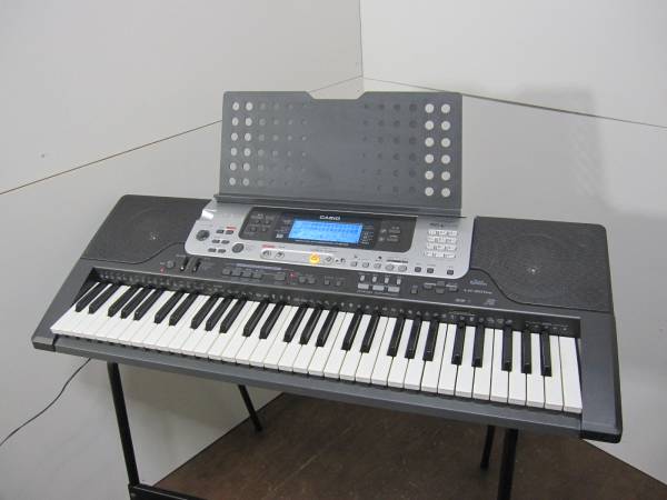 カシオ 61鍵盤 内蔵曲120曲 電子キーボード LK-301BB 光ナビゲーション