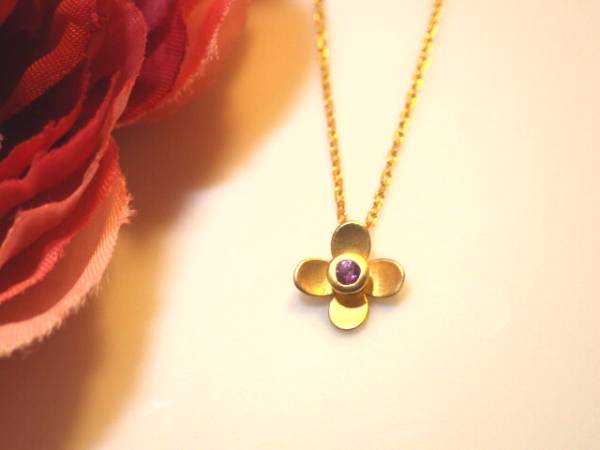 今だけSALE！【４.２万円】【新品】**アガット K18 ピンクサファイア ネックレス**agate 金 フランス インポート