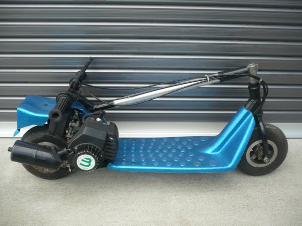 go-ped ゴーペッド風 エンジン付き キックボード キックスケーター