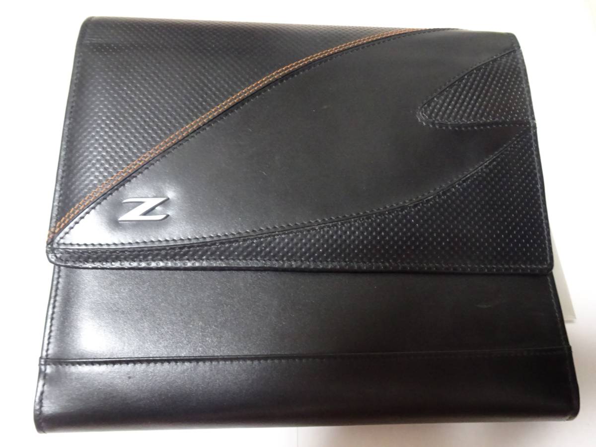 フェアレディZ 車検証ケース　美品 フェアレディZ 車検証ケース 【公式通販】