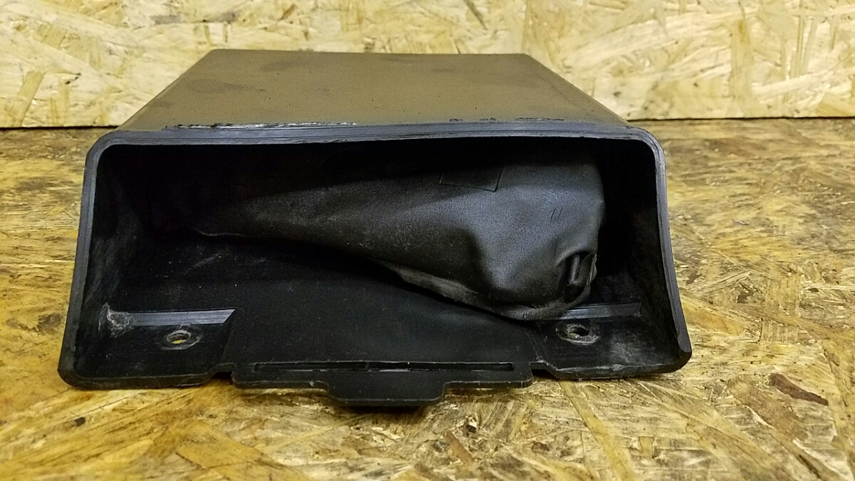 即配可 KAWASAKI GPZ400F純正小物入れ 車載工具 ツールボックス ZX400A-008 検索#Z400FX#Z400GP#ゼファー400#E-42