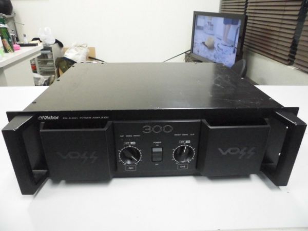 送料込】ビクターパワーアンプ PS-A300 ケース付き 完動品 ビクター