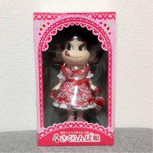 ペコちゃん人形のYahoo!オークション(旧ヤフオク!)の相場・価格を見る 