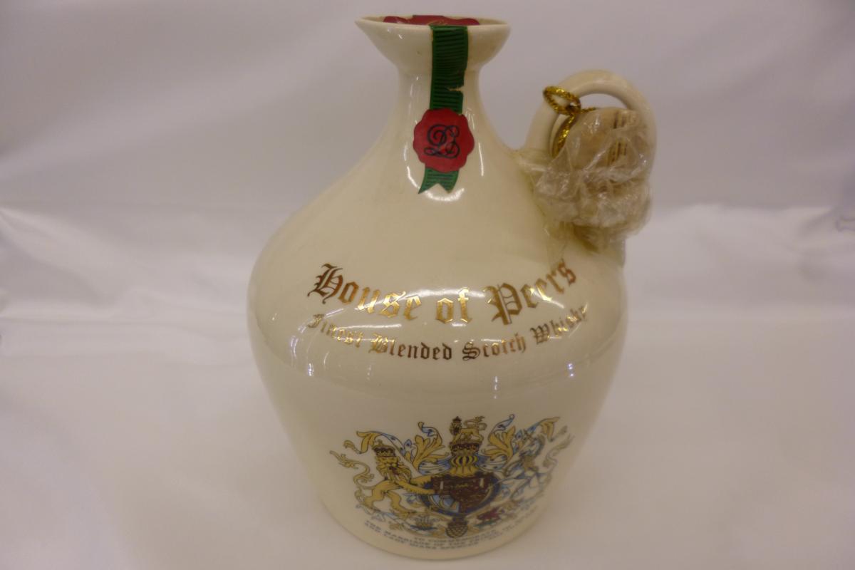 【未開封】古酒 ベルズ チャールズ皇太子 ダイアナ妃 結婚記念ボトル 750ml 未開封】古酒 ベルズ チャールズ皇太子 ダイアナ妃 結婚記念ボトル 750ml