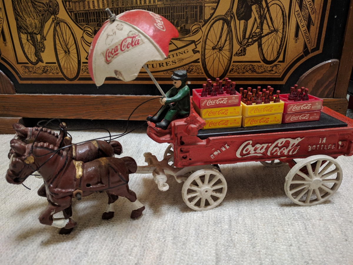 コカコーラ馬車 アンティーク スチール製 大きめ ミニボトル Etsy 