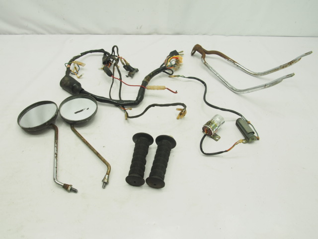 当時物バンバン50メインハーネスRV50アンダーガードvanvanミラー_グリップ_リレー等小物バンバン90昭和レトロ旧車ビンテージbanban