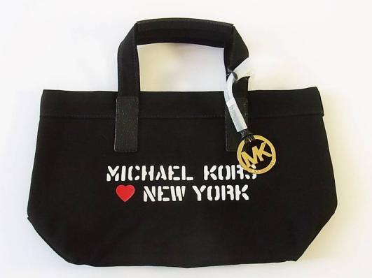 レア！完売品　新品 マイケルコース　シティトート キャンバストートバッグ 小さいタイプ ブラック ニューヨークバージョン