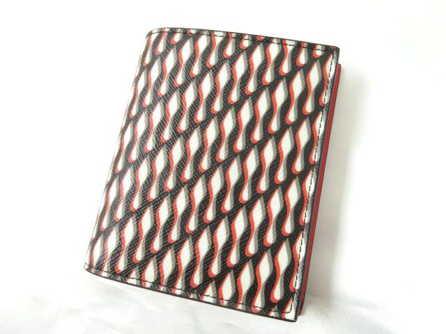 美品◇ChristianLoubutin／クリスチャンルブタン 2つ折り コンパクトウォレット ブラック／黒 ロゴマーク総柄 PAROS WALLET イタリア製